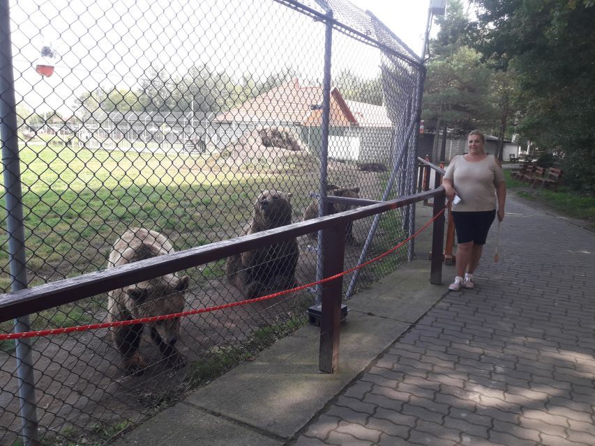 Budapest: Transport & Guided Tour of Bear and Wolf Sanctuary - Who should book this Budapest animal tour?