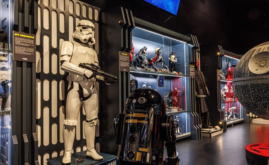 Budapest: Travelling Galaxy Star Wars Interactive Exhibition - Lightsabers, helmets, and Jedi cloaks
