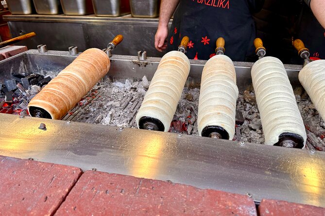 Budapest Urban Treats - Cake and Coffee House Tour - Why Budapest is worth tasting through coffee houses
