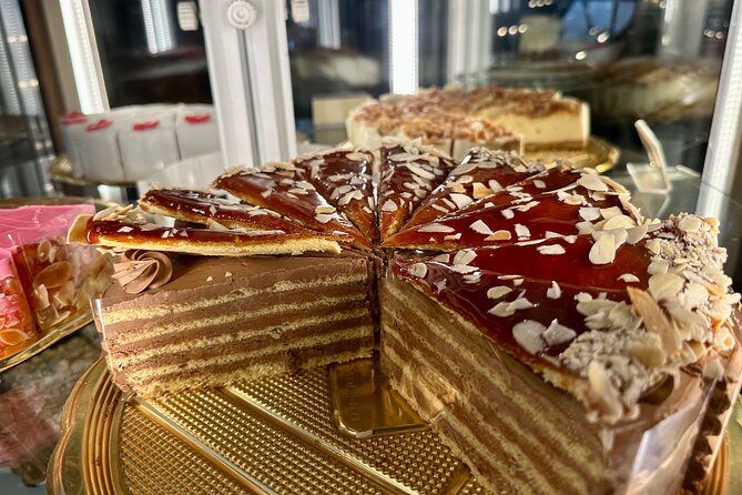 Budapest Urban Treats - Cake and Coffee House Tour - What the 15-person limit means on the street