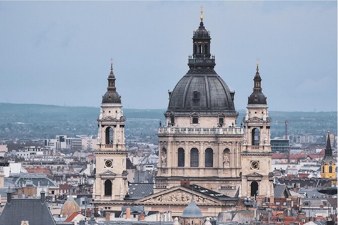 Budapest Walking Tour: Explore Top Sights & Hidden Gems - The Jewish Quarter and its memorial statues