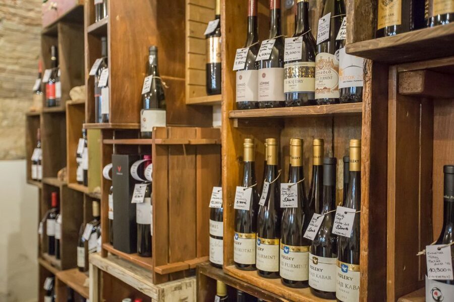 Budapest: Wine, Cheese, and Charcuterie Tasting - Five glasses that tell a national wine story
