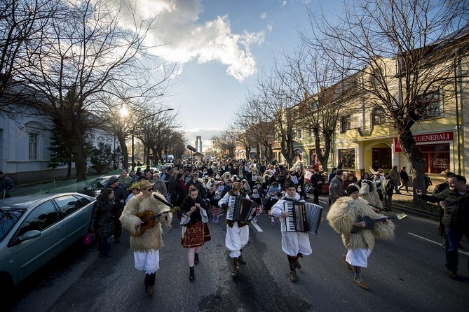 BUSÓJÁRÁS Unesco Heritage Folklore Carnival in Mohács - What the group format means for you