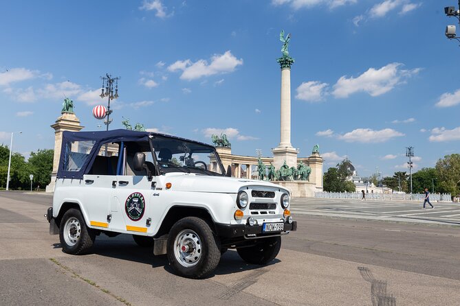 Cinematic Virtual Reality City Tour in a Russian Jeep - Key points at a glance