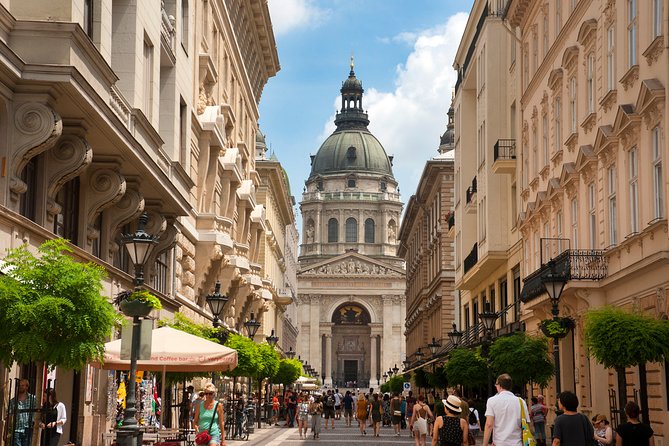 Classic Walk in Budapest Historical Center - Key points at a glance
