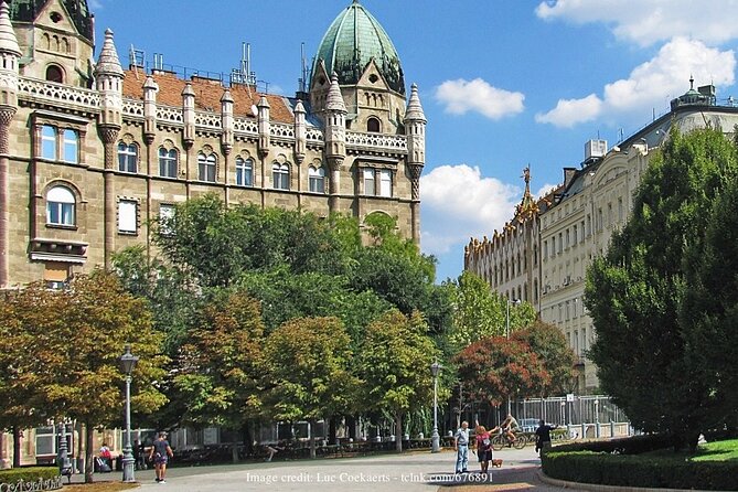 Communism in Budapest: Private Tour with House of Terror Museum - Liberty Square and the many messages of public monuments