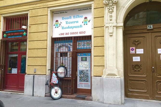 E-Bike Guided Tour in Castle Hill Budapest - Parliament from the Danube