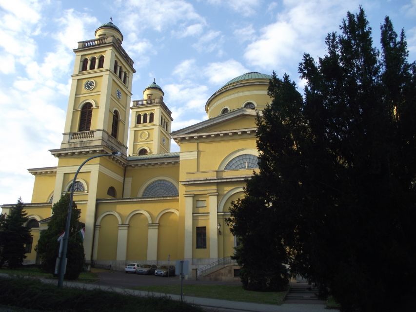 Eger: Countryside, Culture, and Wine Private Tour - Baroque streets, the main square, and the Minorite Church