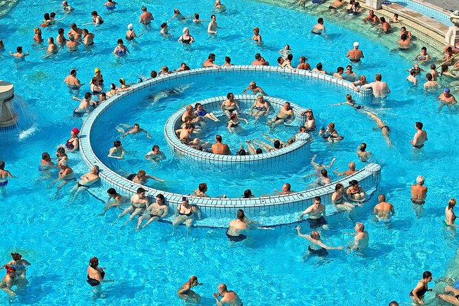 Entrance to Szechenyi Spa in Budapest - Changing rooms, lockers, and what to pack