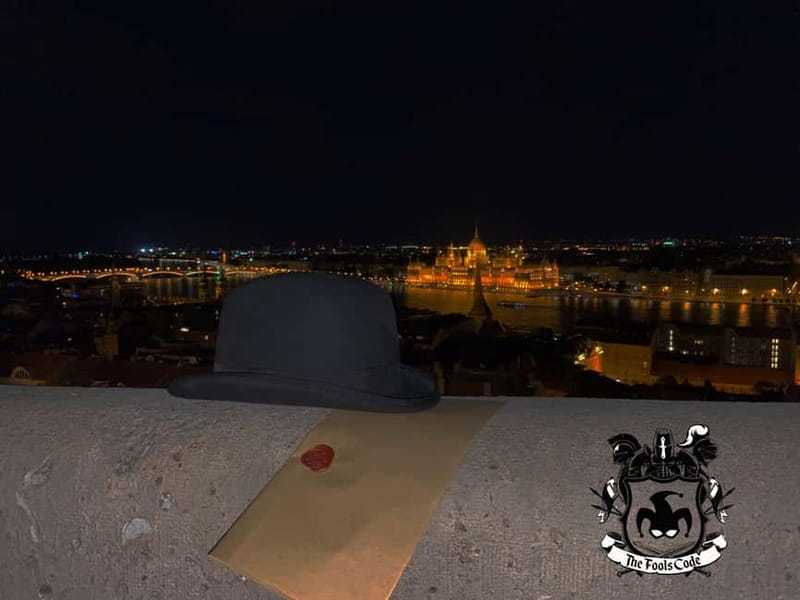 FoolsCode: EscapeRoom/Sightseeing tour with Actor Tourguide - Key points to know before booking
