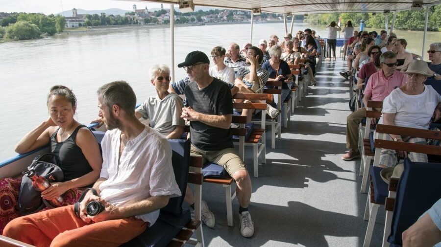 From Budapest: Danube Bend Day Trip in English - Final verdict: a strong first trip beyond Budapest