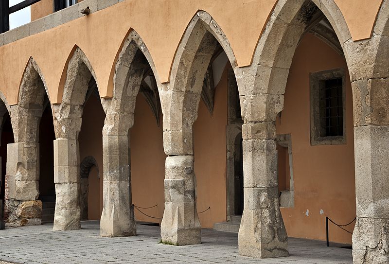 From Budapest: Guided Tour of Eger with Wine Tasting - Who should book this Eger tour?