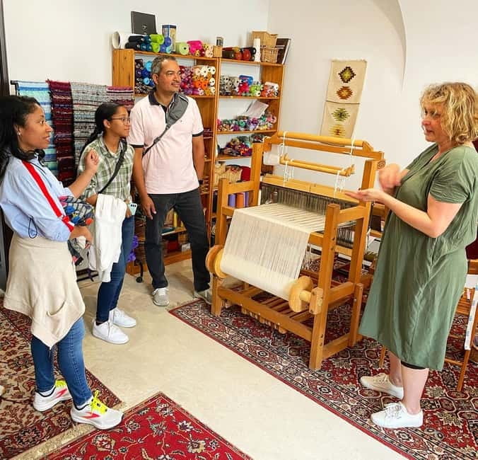 From Budapest: Szentendre Day Trip with Street Food - Galleries, studios, and local artists