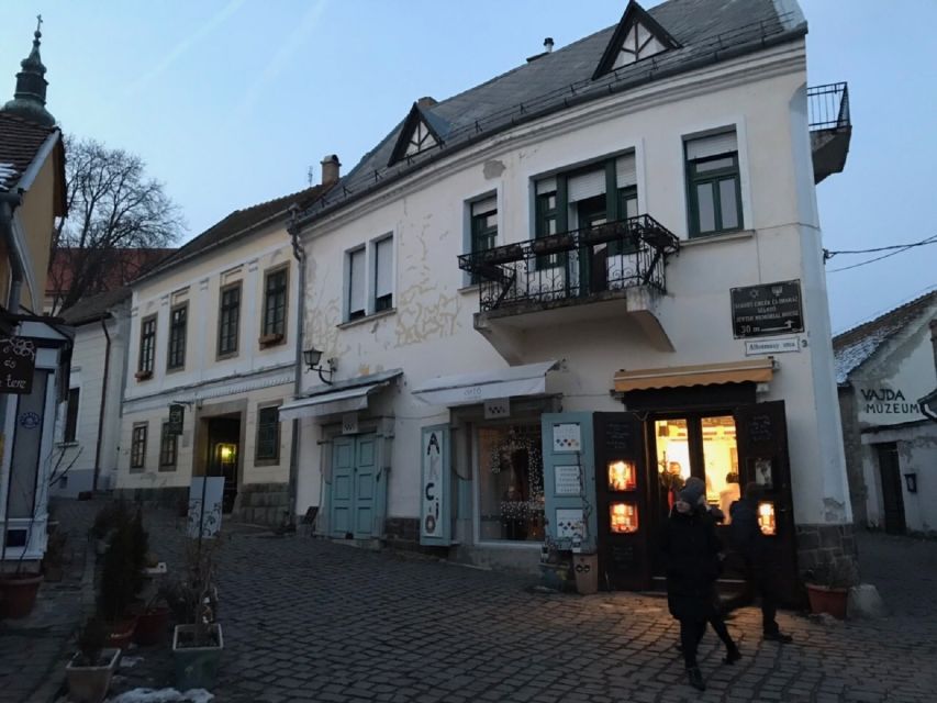 From Budapest: Szentendre Half-Day Tour - The scenic return by boat