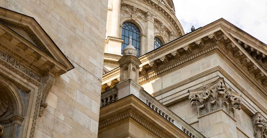 Full Day Budapest City Tour with Lunch, Wine & Dessert - Heroes’ Square, Vajdahunyad Castle, and Széchenyi Spa