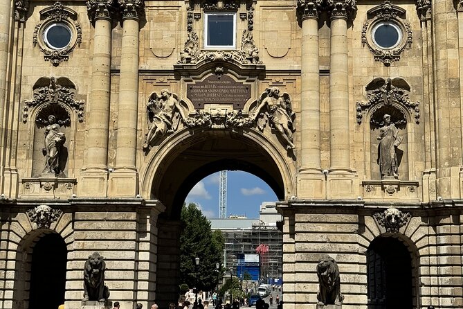 Gems of the Budapest Castle District Walking Tour - Holy Trinity Square and Matthias Church