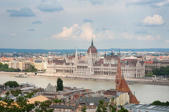 Guided Tour in Budapest Castle District - What the $3.60 price really buys you
