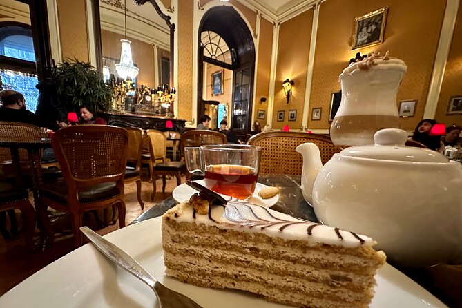 Guilty pleasures - A Budapest Dessert & Coffee House Tour - Who will enjoy this tour most?