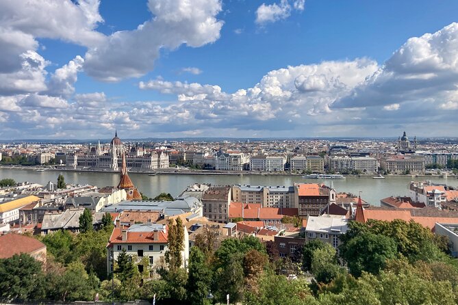 Half day Budapest city tour by car / minivan - What the guide adds to the ride