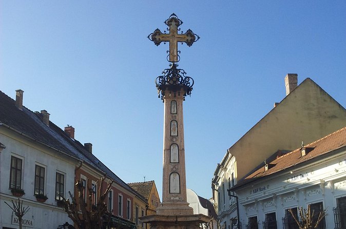 Half Day Guided Private Tour in Szentendre - What the Guide Adds to the Day