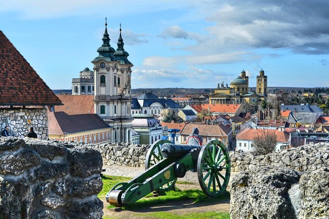 HOLLÓKŐ UNESCO World Heritage site + Eger Castle Private guided tour - Should you book the Hollókő and Eger Castle tour?