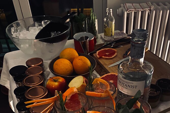 Hungarian Gin and Tonic Tasting and Workshop - The garnish lesson is more useful than it sounds