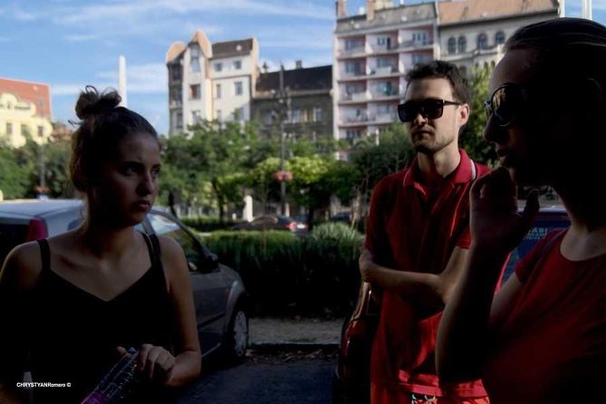 Hungarian History Walking Tour with food tasting - Who will get the most from this walk?