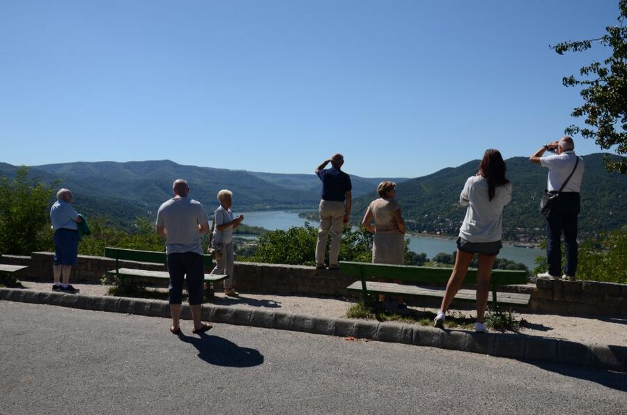 Hungary: Full-Day Private Danube Bend Tour - Key points to know before booking