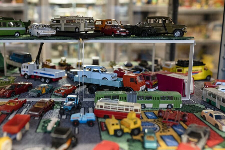 Hungary: Szentendre Retro Design Center Entry Ticket - A friendly welcome and a practical visit