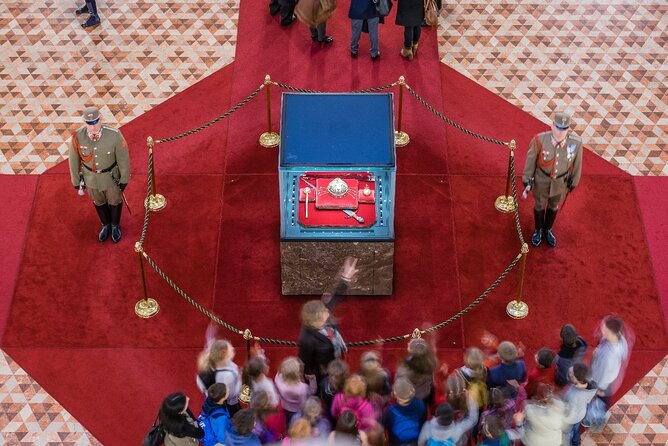 Parliament Tour in Budapest with Audio Guide - Key points to know before booking