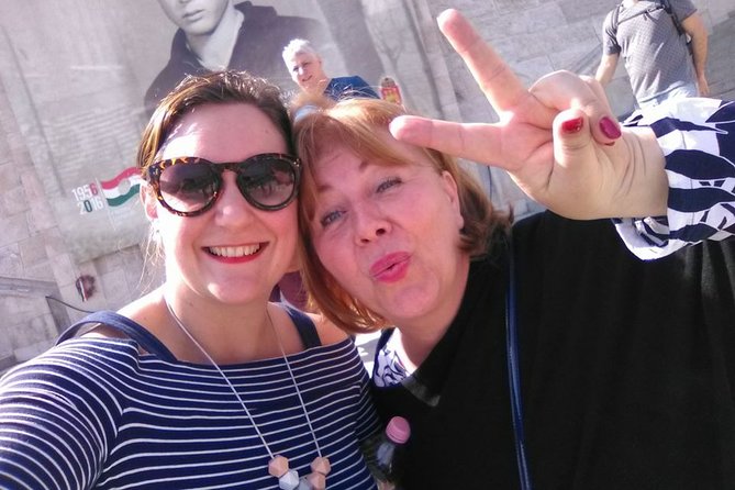 PRIVATE (7 hours) Budapest and Szentendre city tour with lunch and winetasting - Andrassy Avenue and the changing face of the city