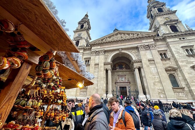 Private Budapest Christmas Market Tour with Chimney Cake & Mulled Wine - Which guide style suits your group?