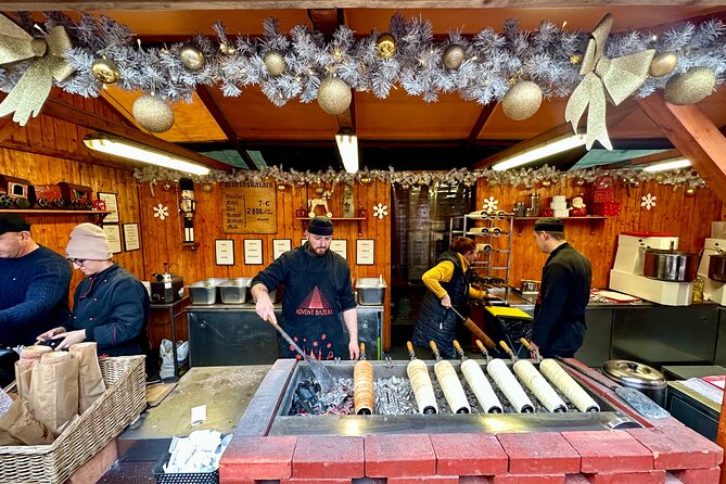 Private Budapest Christmas Market Tour with Chimney Cake & Mulled Wine - St. Stephen’s Basilica and the second market setting
