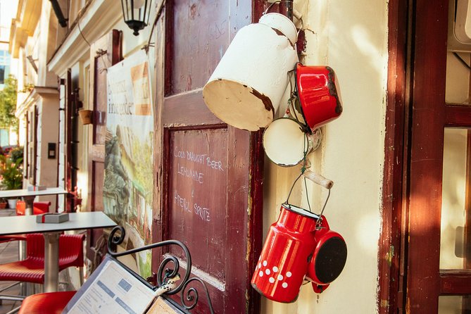 Private City Kickstart Tour: Budapest - Why a private tour can beat a large group