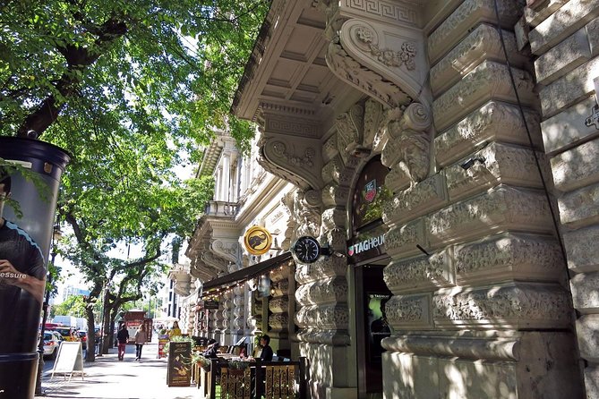 Private City Tour in Budapest 6 hours - A short look at Budapest’s Jewish Quarter