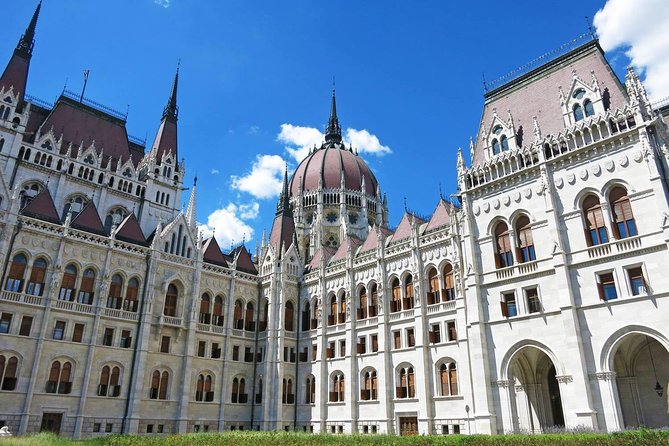 Private City Tour in Budapest 6 hours - What the private format adds