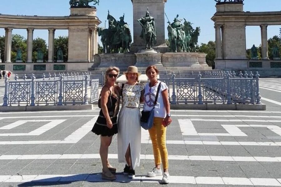 Private Custom Tour with Local Guide Budapest - Outdoor monuments, museum options, and photo stops