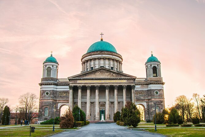 Private day trip: Budapest to Szentendre, Visegrad and Esztergom - Three Danube Bend towns from one Budapest base