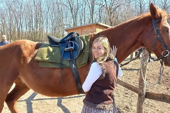 Private Horse Riding near Budapest with transport - What the Instructor and Driver Add
