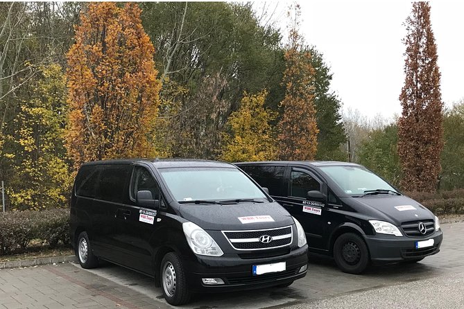 Private Transfer from Budapest Airport to the city - arrival - Finding the driver at the INTERCHANGE office