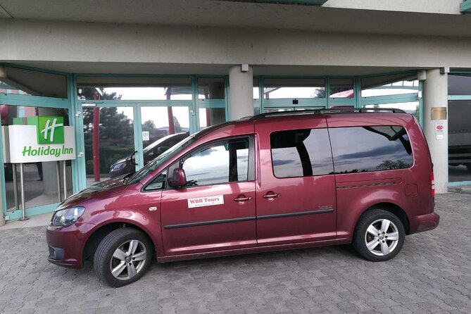 Private Transfer from Budapest city to Budapest Airport - departure - A direct ride from central Budapest to the airport