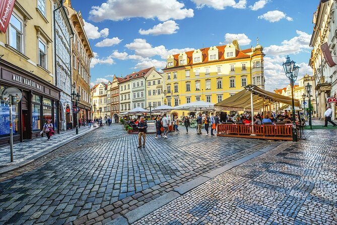 Private Transfer from Budapest to Prague with 2 hours for sightseeing - Is $439.50 per person a fair price?