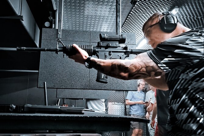 Shooting Experience BASIC Package in Budapest - A private session helps beginners