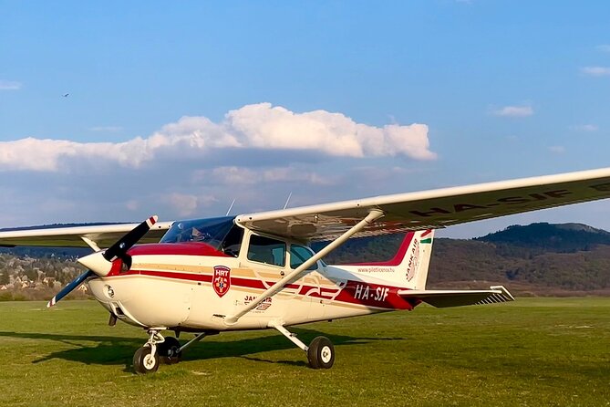 Sightseeing flight over Budapest - Seeing Budapest as the Danube Sees It