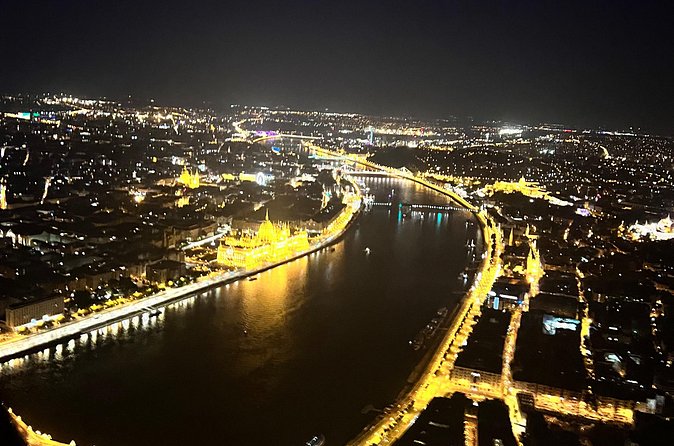 Sightseeing flight over Budapest - Who Will Get the Most From This Flight