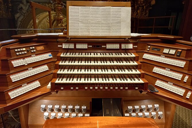 St.Stephen's Basilica: Grand Organ Concert & Ticket - Hearing the organ inside St. Stephen’s Basilica