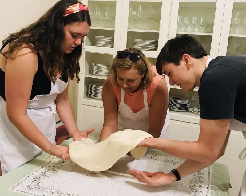 Stretched Strudel Making Class with 2 Different Fillings - Food customs behind a famous dessert