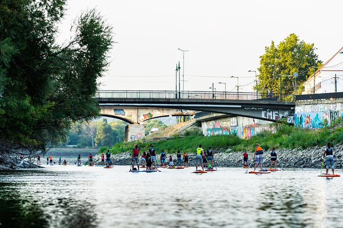 Sunrise SUP to the heart of Budapest - Buda Castle and the old royal hill