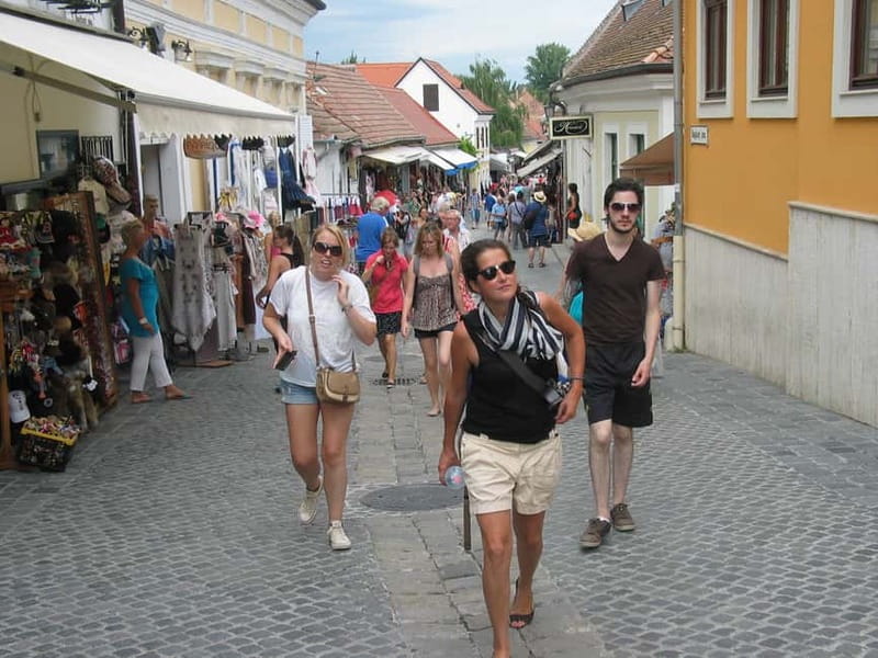 Szentendre Bike & Train Tour by Budapest Bike Breeze - Free time for shopping and a slower walk