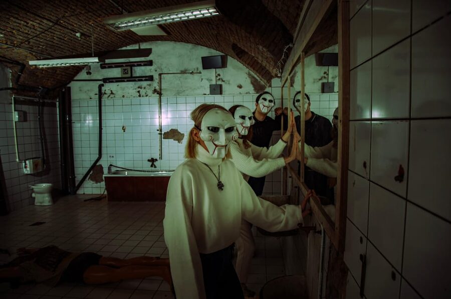 The Real Saw | Escape Room by PÁNiQ SZOBA - Entering Jigsaw’s world in central Hungary